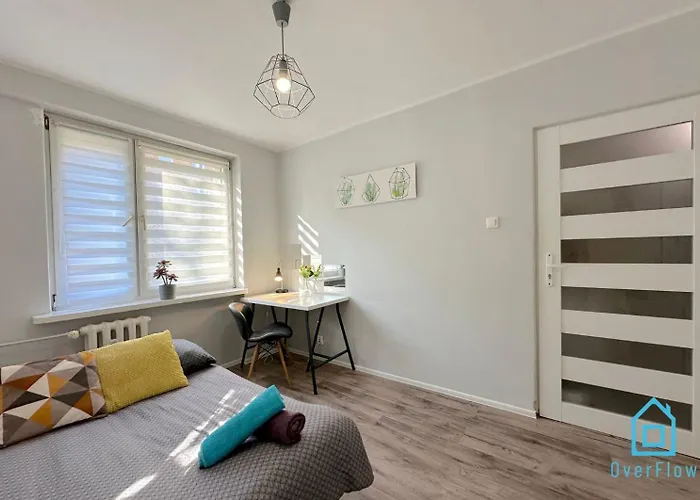 ホームステイ Cactus 10 Min To Old Town Gdansk,pkp & Shopping Mall