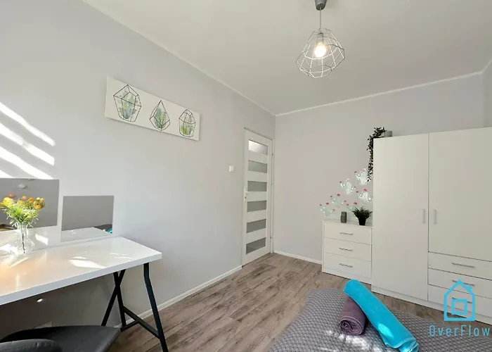 Cactus 10 Min To Old Town Gdansk,pkp & Shopping Mall * グダニスク